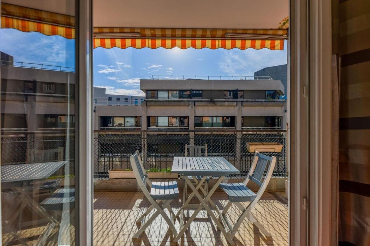 Furnished Apartment For 4 People In The City Center آنسي المظهر الخارجي الصورة