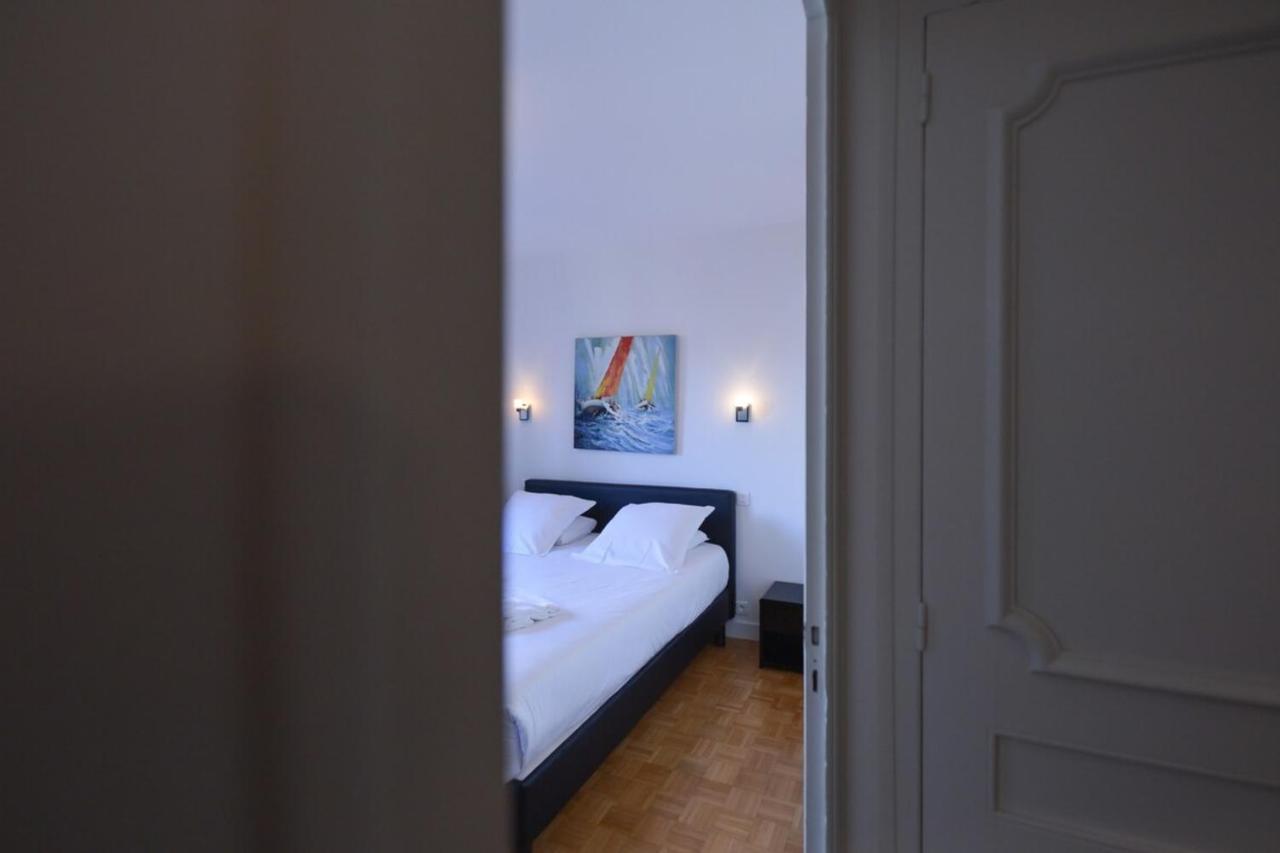 Furnished Apartment For 4 People In The City Center آنسي المظهر الخارجي الصورة